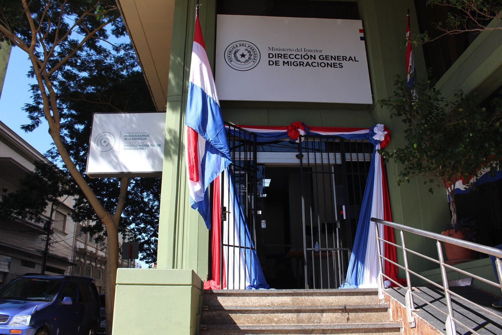 Migraciones facade in Asunción, pictured in our guide. The sign displays the institution’s former name.