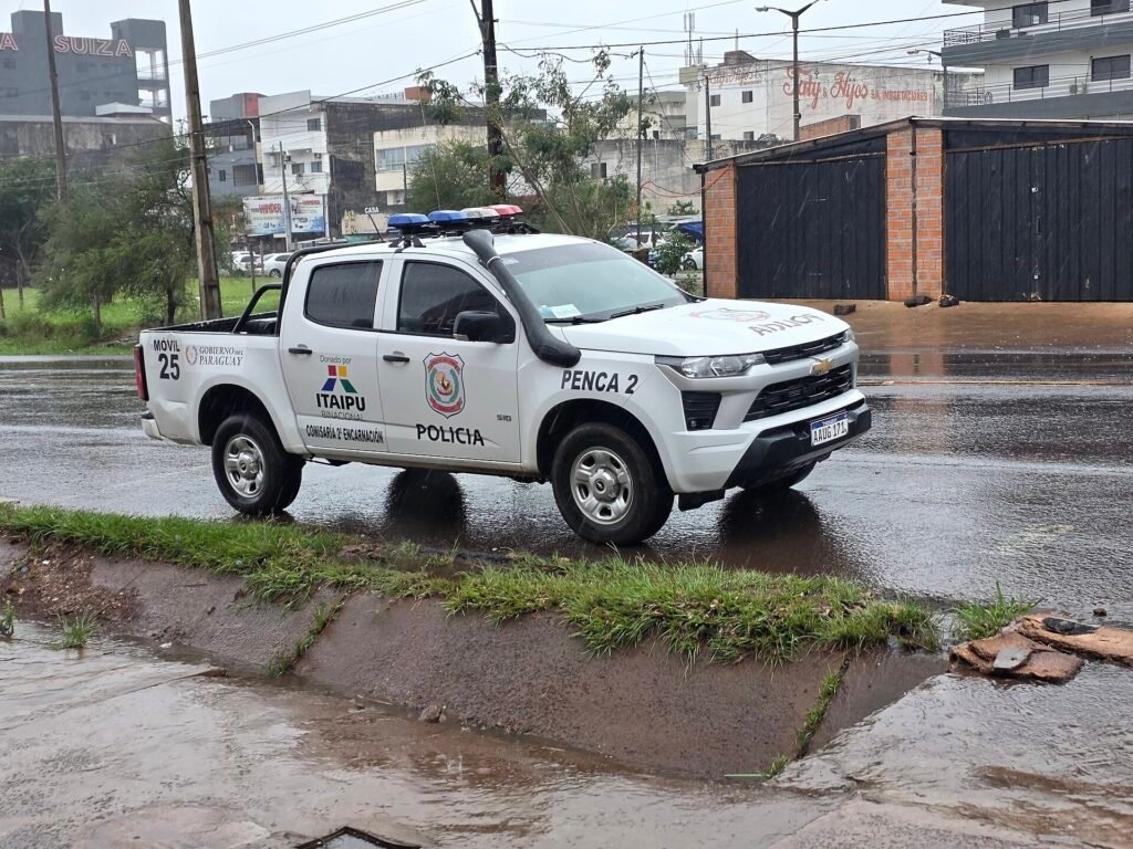 A vehicle of the Paraguayan National Police.